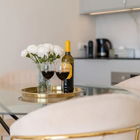 Glossy M45 Apartamento